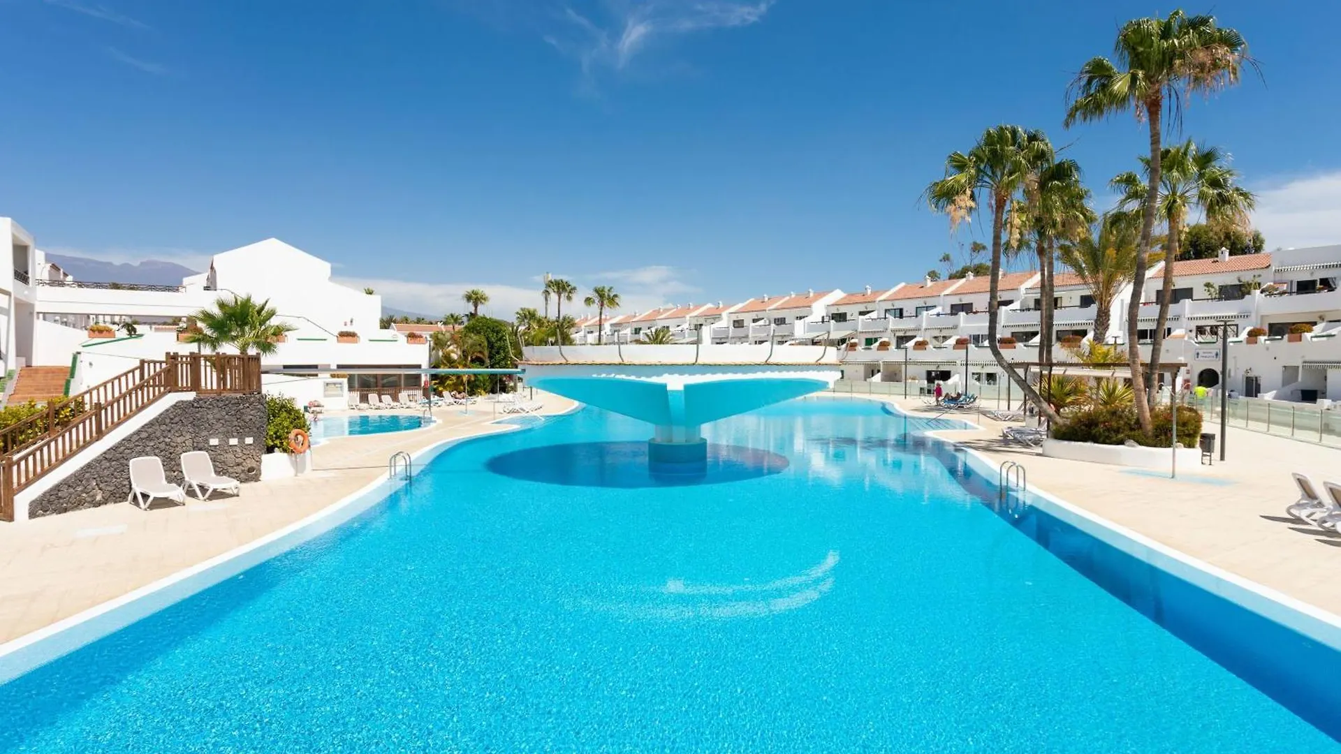 Live Don Jose Two Hundred And Five With Huge Pool And Teracce Apartment Arona