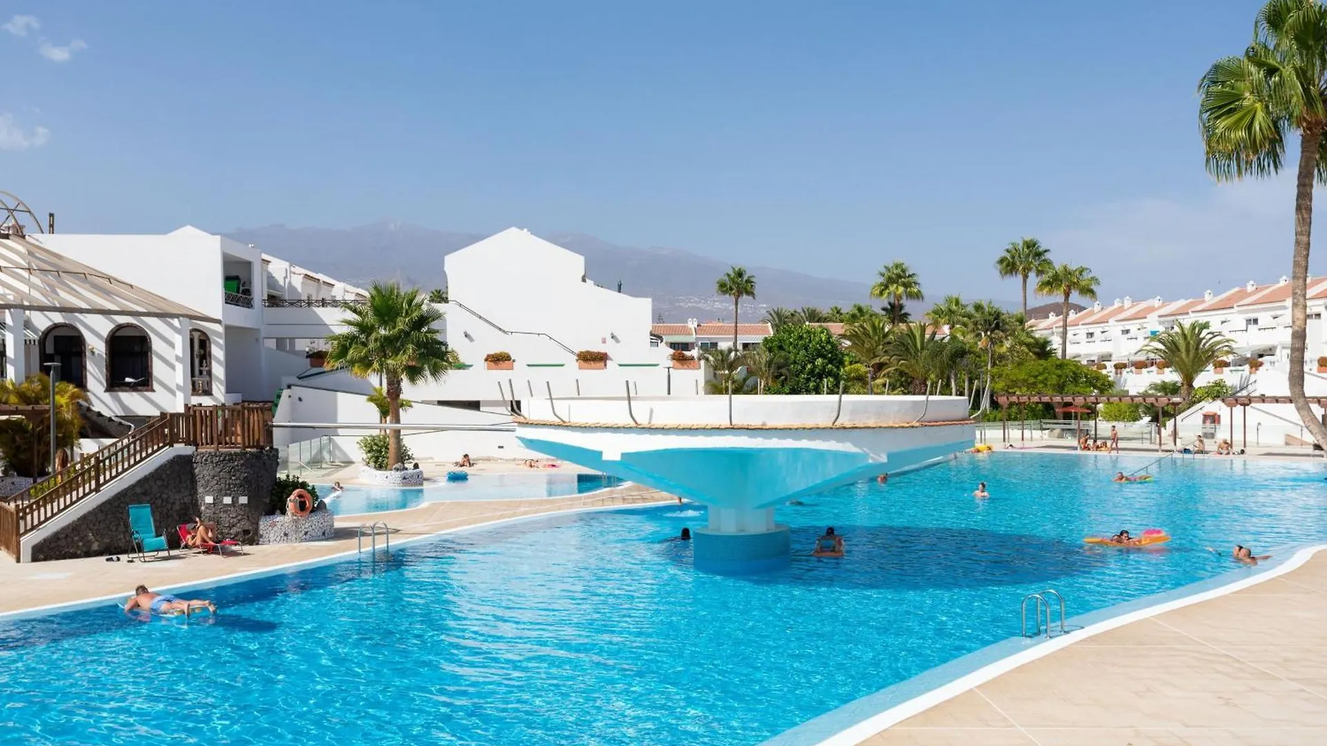 Live Don Jose Two Hundred And Five With Huge Pool And Teracce location