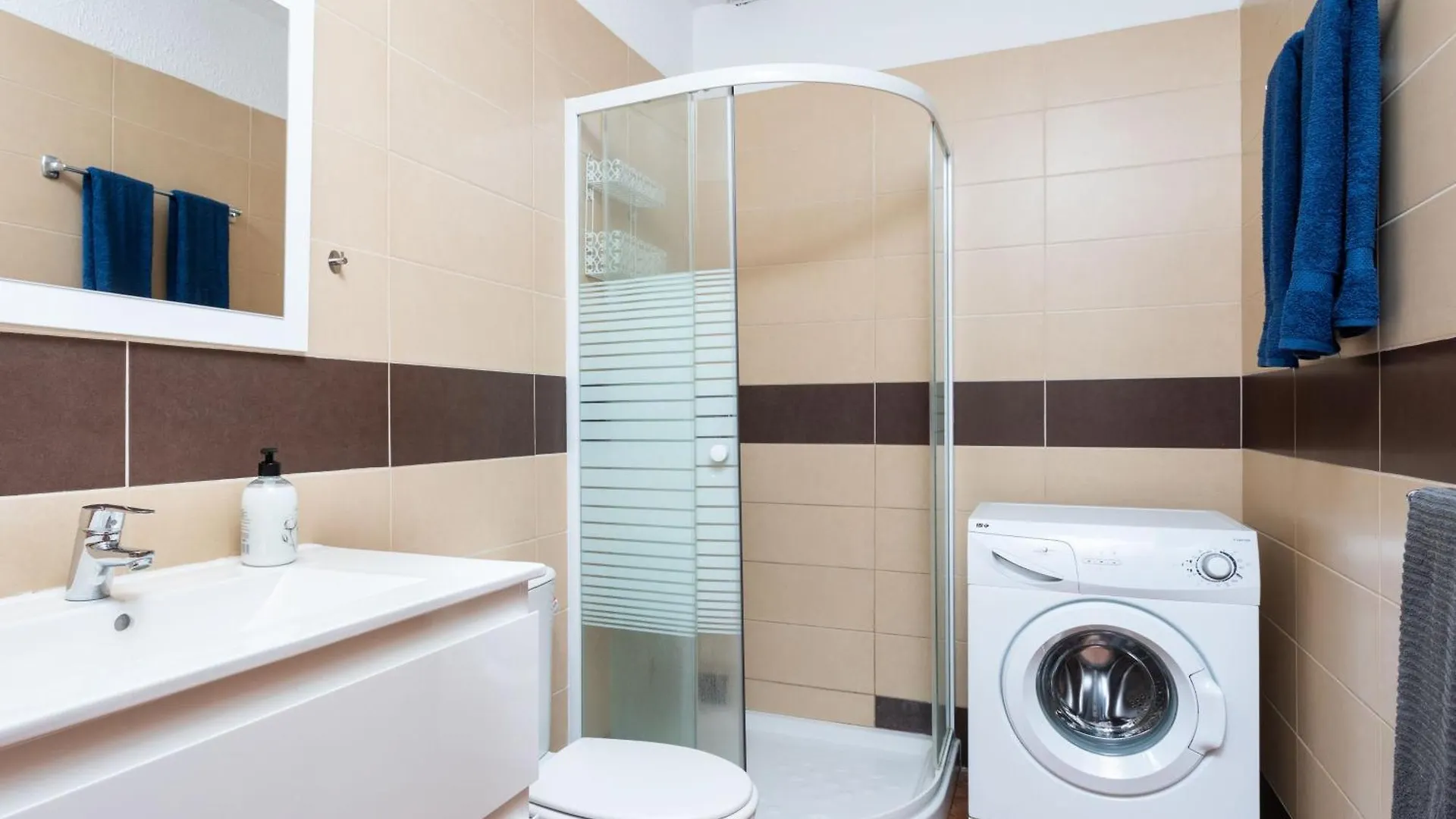 Live Don Jose Two Hundred And Five With Huge Pool And Teracce Apartment Arona